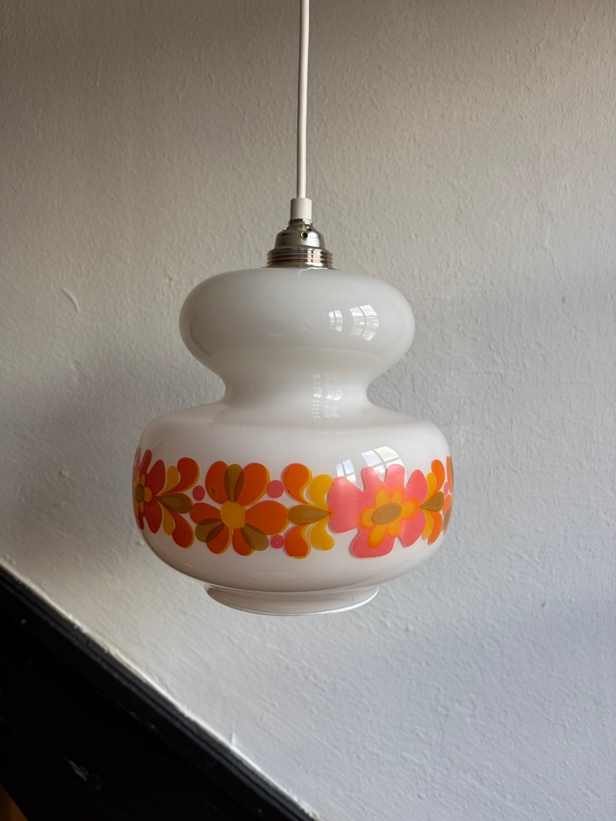 Vintage jaren 70 hanglamp buiklamp flower power glazen wit, Ophalen of Verzenden, Zo goed als nieuw, Glas