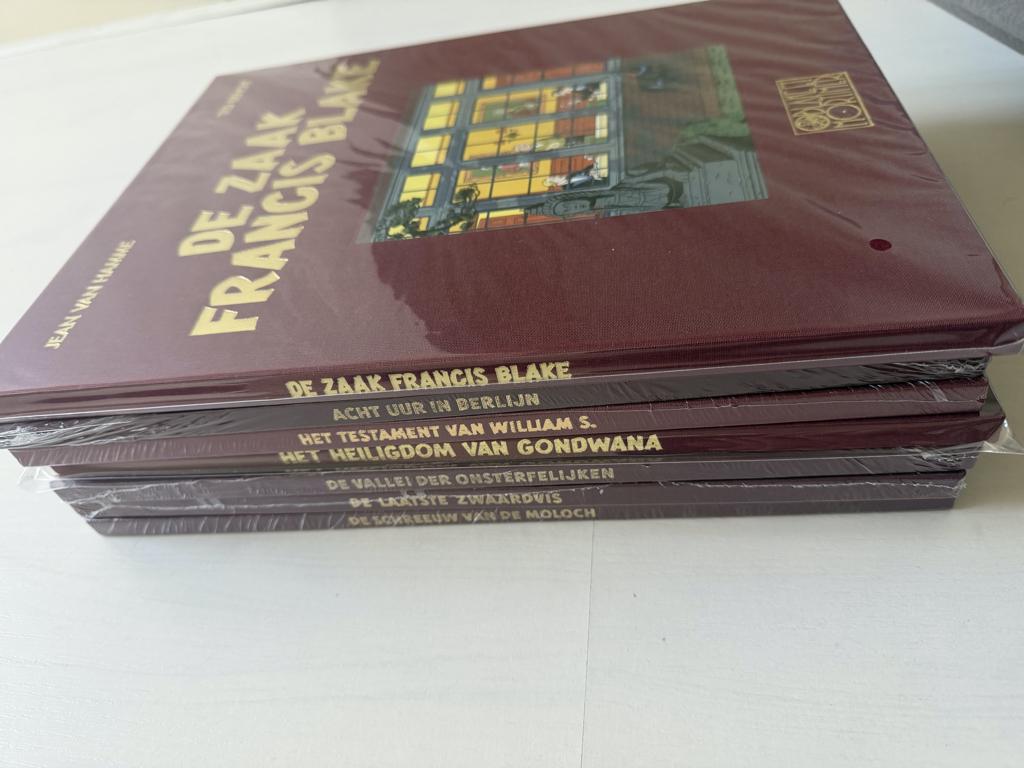 Blake en Mortimer linnen luxe reeks mint conditie, Boeken, Stripboeken, Meerdere stripboeken, Ophalen, Nieuw