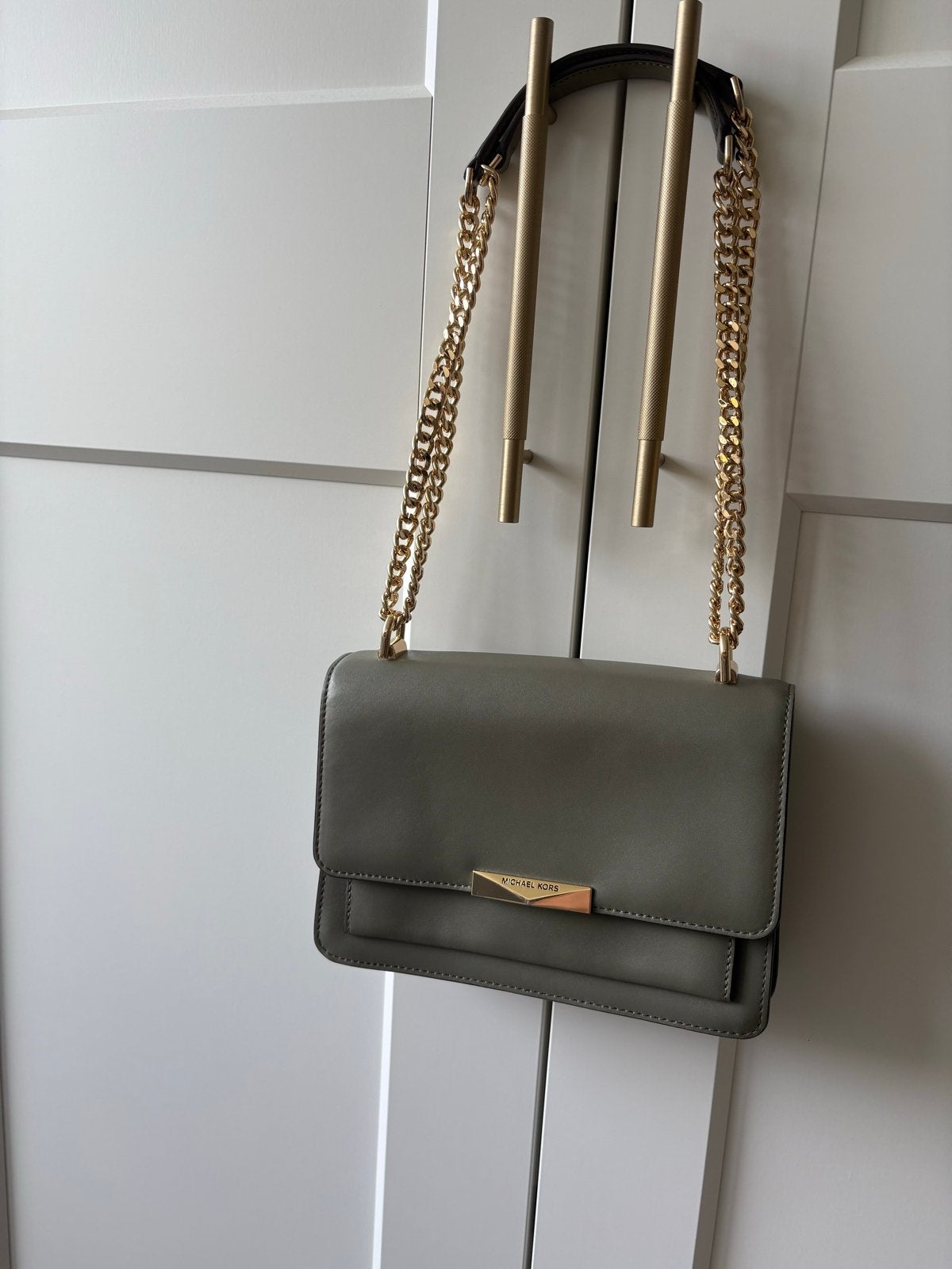 Originele Michael Kors tas - Zo goed als nieuw, Ophalen of Verzenden, Nieuw, Groen, Schoudertasje