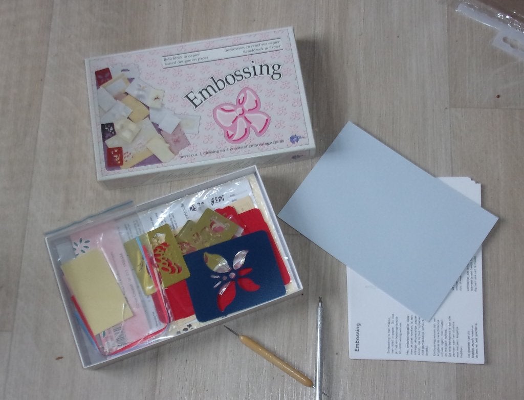Embossing onderdelen, Ophalen of Verzenden, Zo goed als nieuw, Knutselwerk