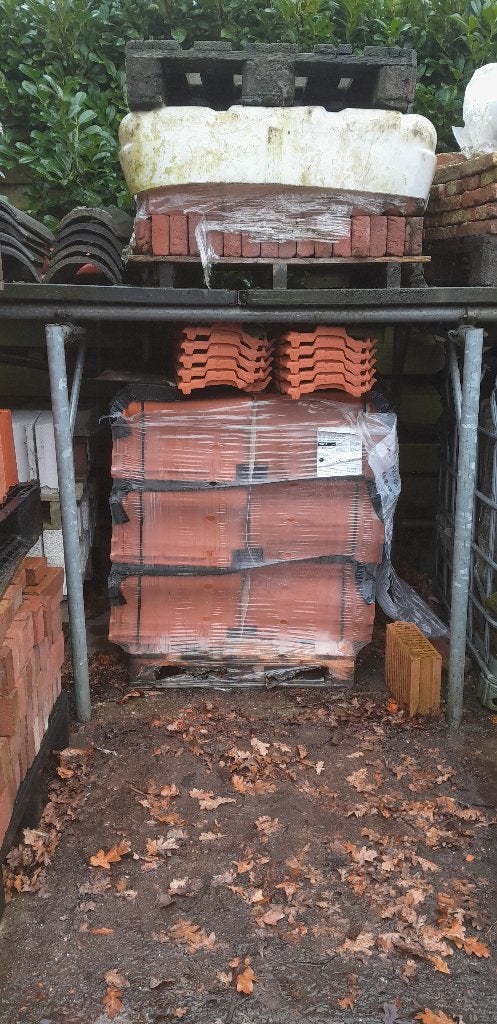 Pallet vol! Mooi groot formaat gebakken dakpan, Ophalen, Steen of Klei, Nieuw, 15 m² of meer
