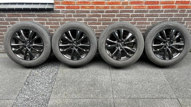 Alu Velgen met Vredestein Wintrac Xtreme banden 17 inch, Ophalen, Gebruikt, Banden en Velgen, 17 inch
