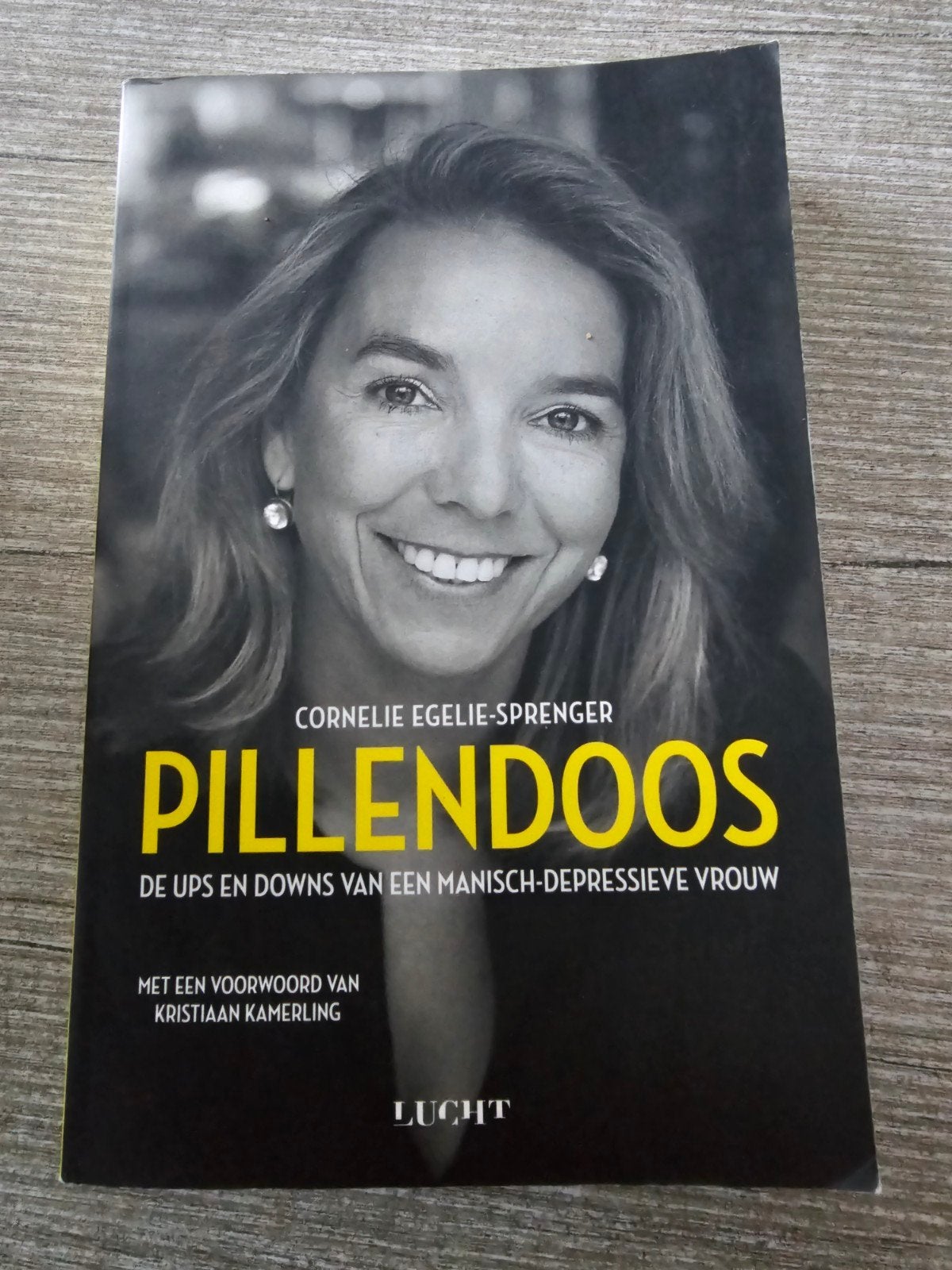 Pillendoos De ups en downs van een manisch-depressieve vrouw, Ophalen of Verzenden, Gelezen, Cornelie Egelie-Sprenger