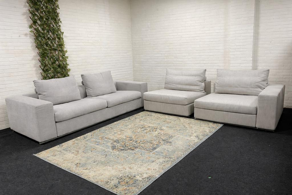 Flexform Groundpiece - Nieuwe bekleding naar keuze, Huis en Inrichting, Banken | Bankstellen, Ophalen of Verzenden, Zo goed als nieuw