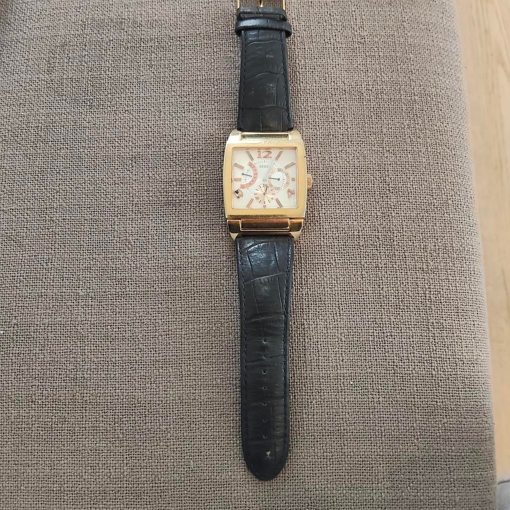 Guess horloge met zwart leren bandje, Ophalen of Verzenden