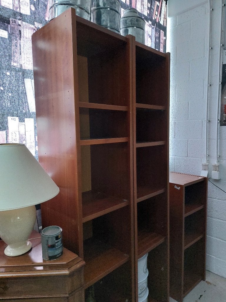 Vakkenkast, stevig en veelzijdig in gebruik, Ophalen, Minder dan 50 cm, Gebruikt, 150 tot 200 cm