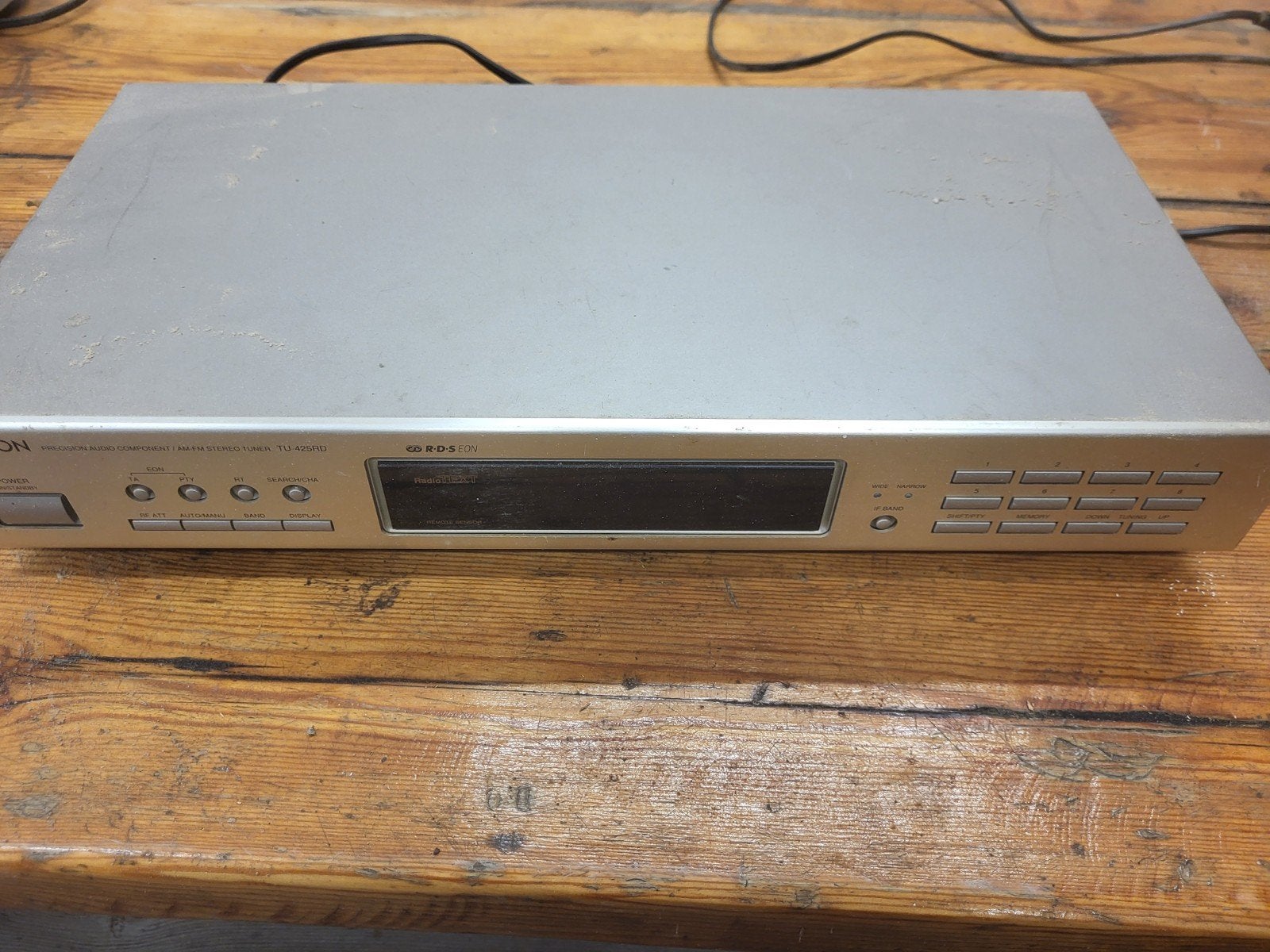 Denon TU-425RD AM/FM Stereo Tuner - Zilver, Ophalen of Verzenden, Gebruikt, Analoog