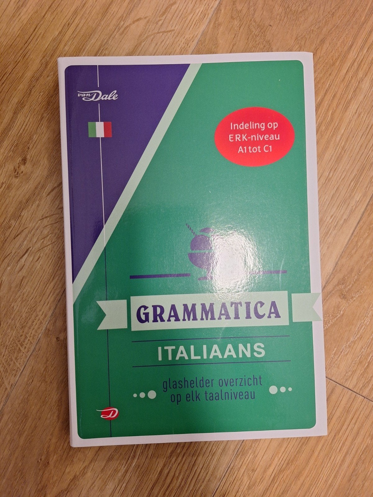 Van Dale Grammatica Italiaans - A1 tot C1, Non-fictie, Van Dale, Ophalen of Verzenden, Nederlands (voor uitleg), Italiaans (voor grammatica)