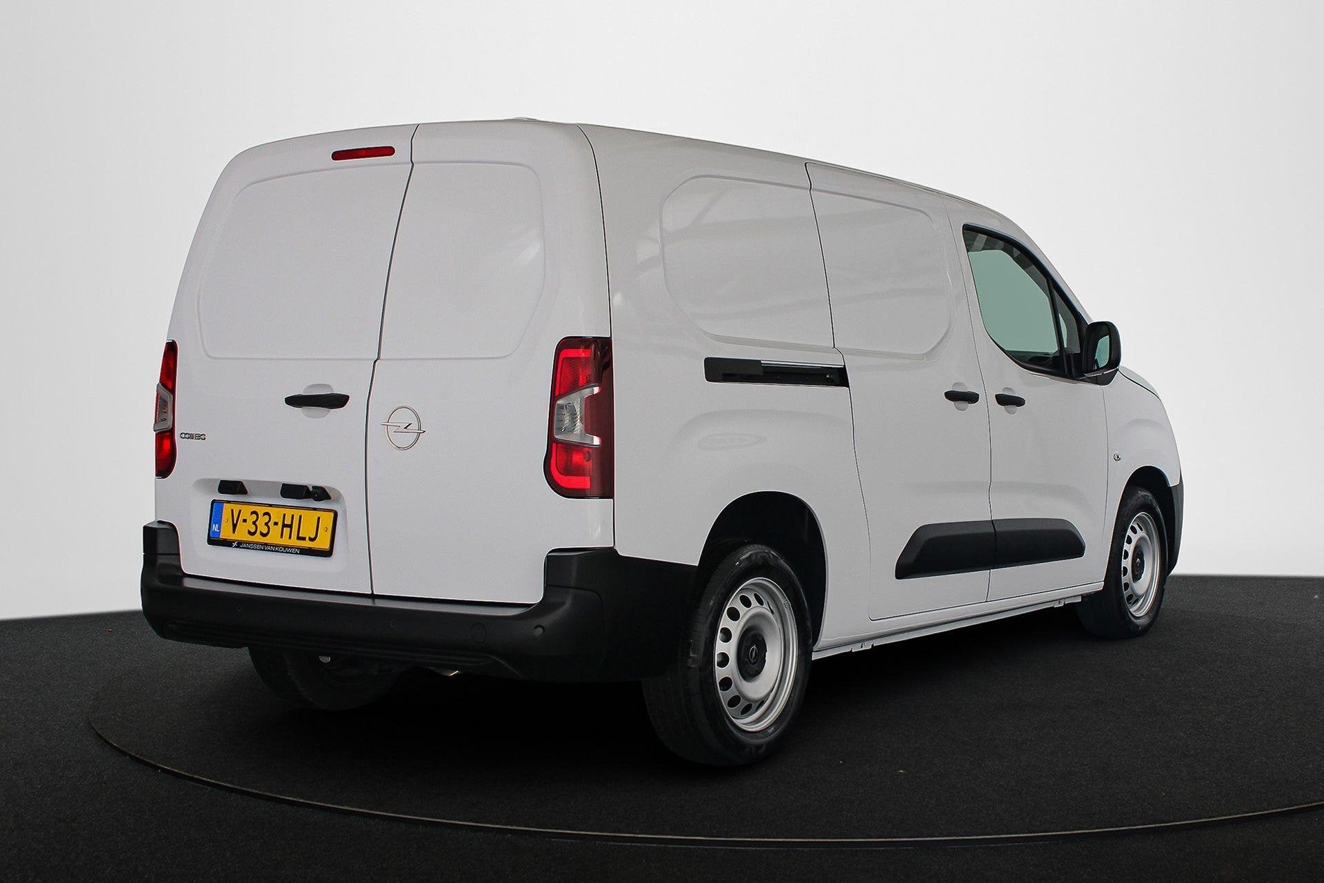Opel Combo 1.5 BlueHDi 100 S&S L2 Apple CarPlay Stoel-Stuur-, Voorwielaandrijving, Stof, Euro 6, 4 cilinders