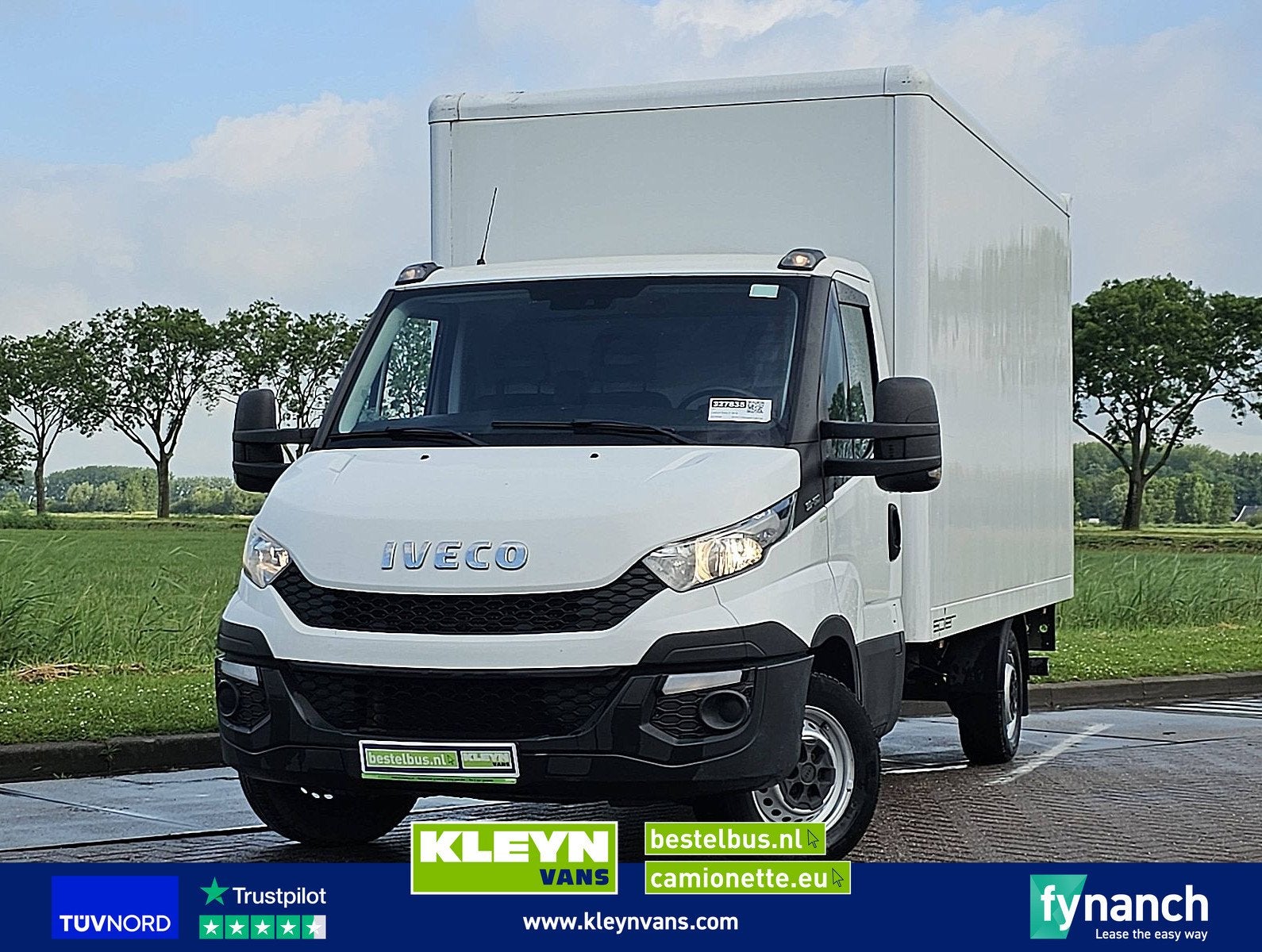 IVECO DAILY 35S15 bakwagen laadklep!, Auto's, Bestelauto's, Gebruikt, Iveco, Wit, Bedrijf