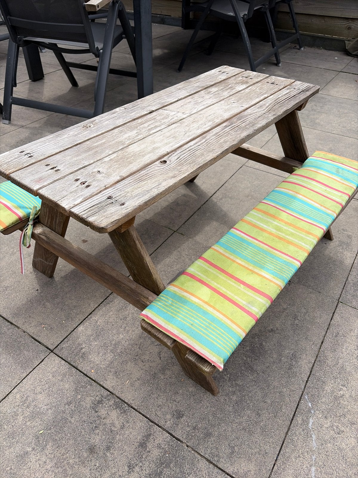 Houten kinderpicknicktafel met kussens, Gebruikt, Rechthoekig, Hout, Ophalen