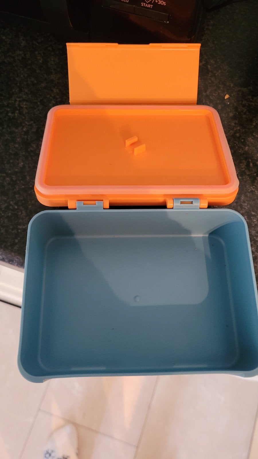 Royal VKB Lunchbox - Blauw met Oranje Deksel, Huis en Inrichting, Ophalen of Verzenden, Gebruikt