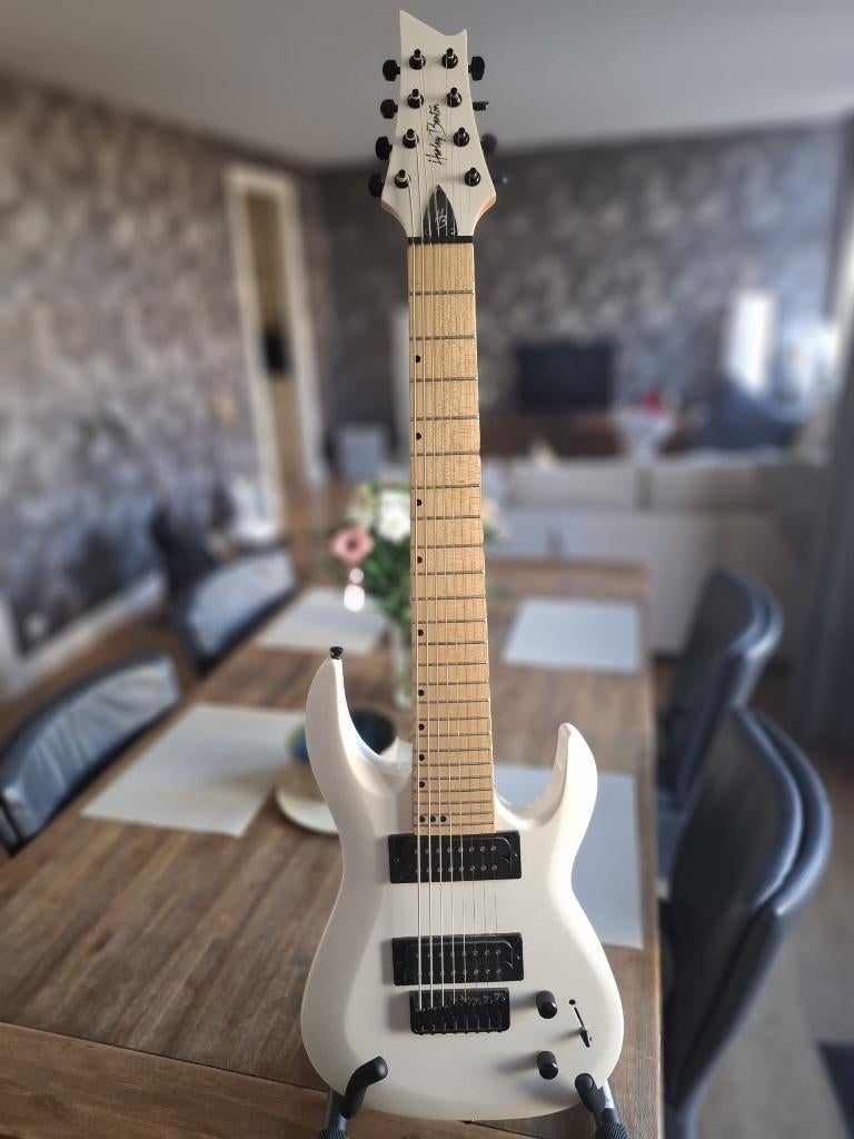 Harley Benton R-458MN WH – 8-string Elektrische Gitaar, Muziek en Instrumenten, Snaarinstrumenten | Gitaren | Elektrisch, Ophalen