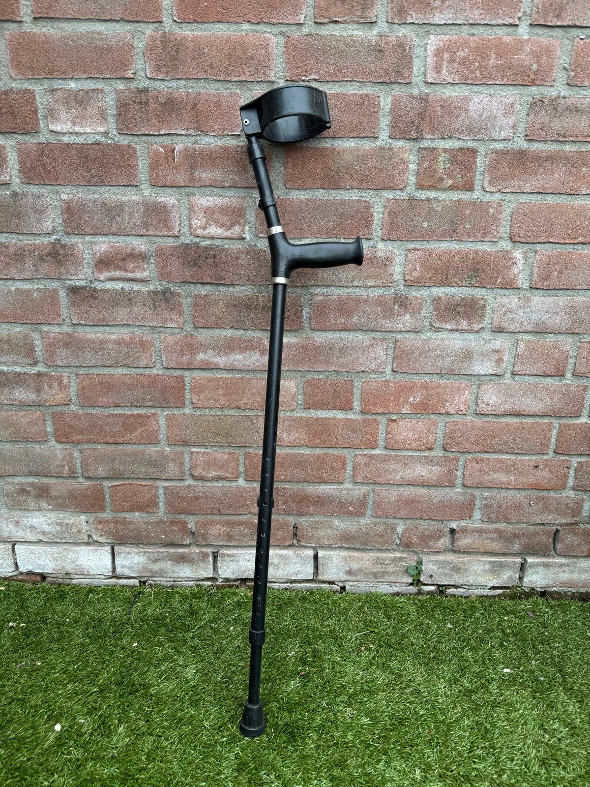 Te koop loopkruk, Diversen, Ophalen of Verzenden, In hoogte verstelbaar, Gebruikt