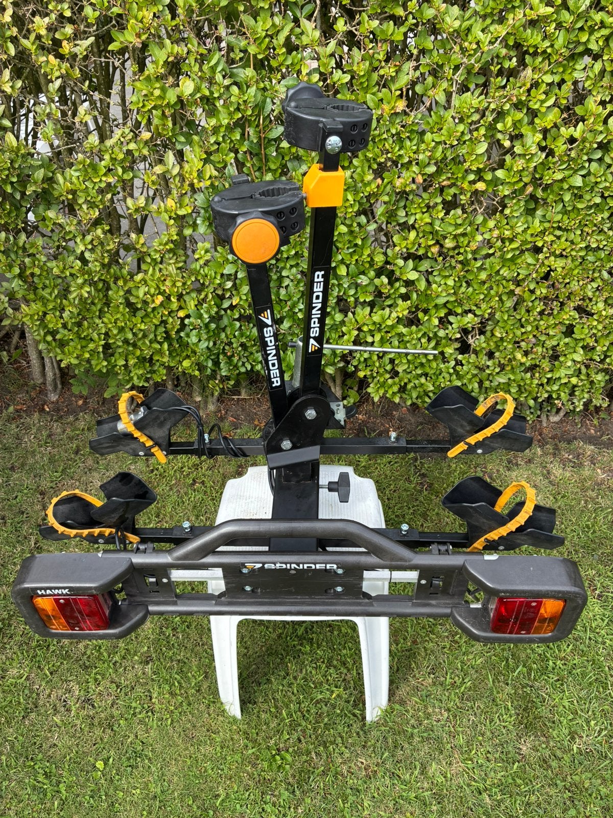 Spinder Hawk kantelbare fietsdrager voor 2 fietsen., Auto diversen, Fietsendragers, Ophalen, 2 fietsen, Gebruikt, Trekhaakdrager