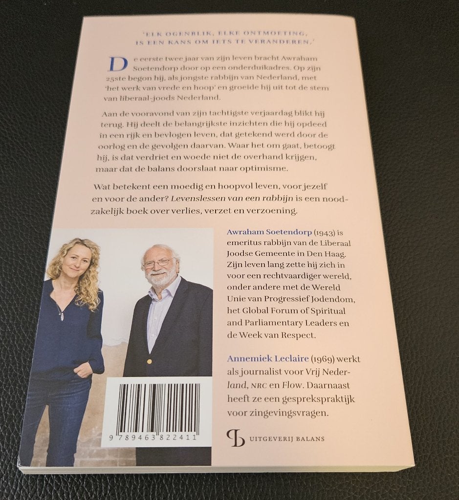 Levenslessen van een rabijn - Awraham Soetendorp, Gelezen, Awraham Soetendorp en Annemiek Leclaire, Ophalen of Verzenden, Religie