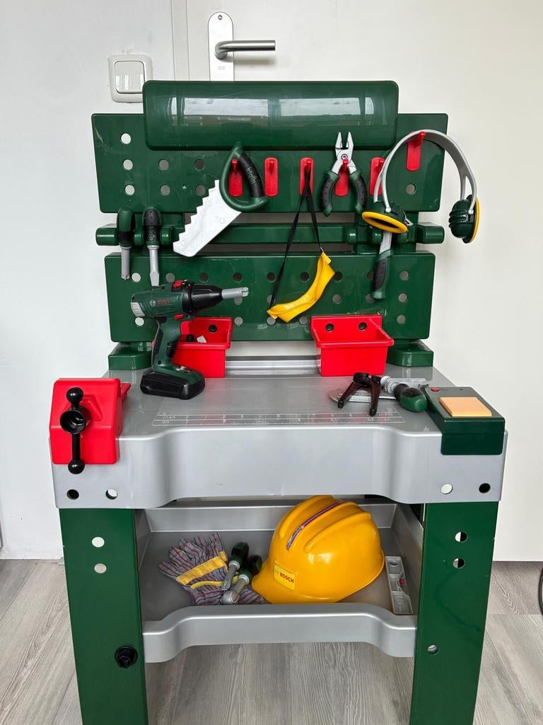Bosch Werkbank met gereedschap en accessoires, Kinderen en Baby's, Speelgoed | Speeltafels, Ophalen of Verzenden, Zo goed als nieuw