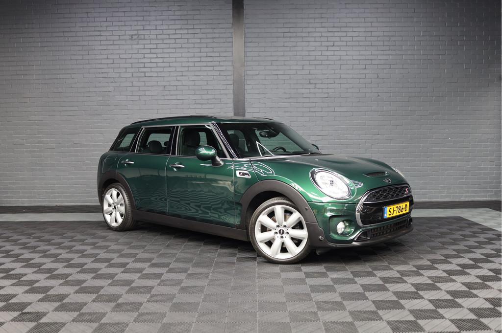 MINI Clubman 2.0 Cooper S Chili Serious Business | PANORAMAD, 1998 cc, Gebruikt, Met garantie (alle), Leder en Stof