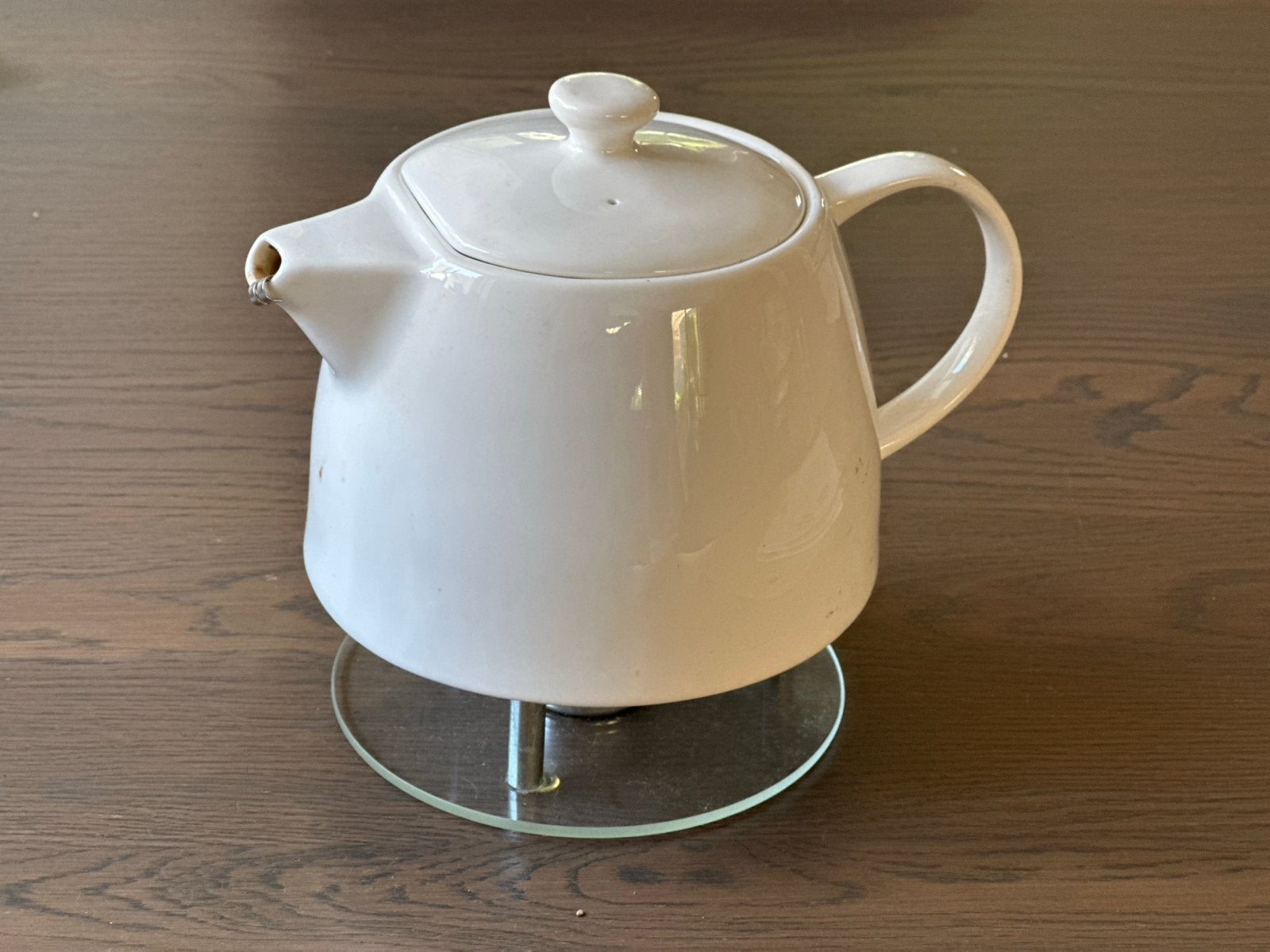 Witte theepot met deksel en theelicht, Huis en Inrichting, Keuken | Servies, Ophalen, Gebruikt, Keramiek, Overige typen