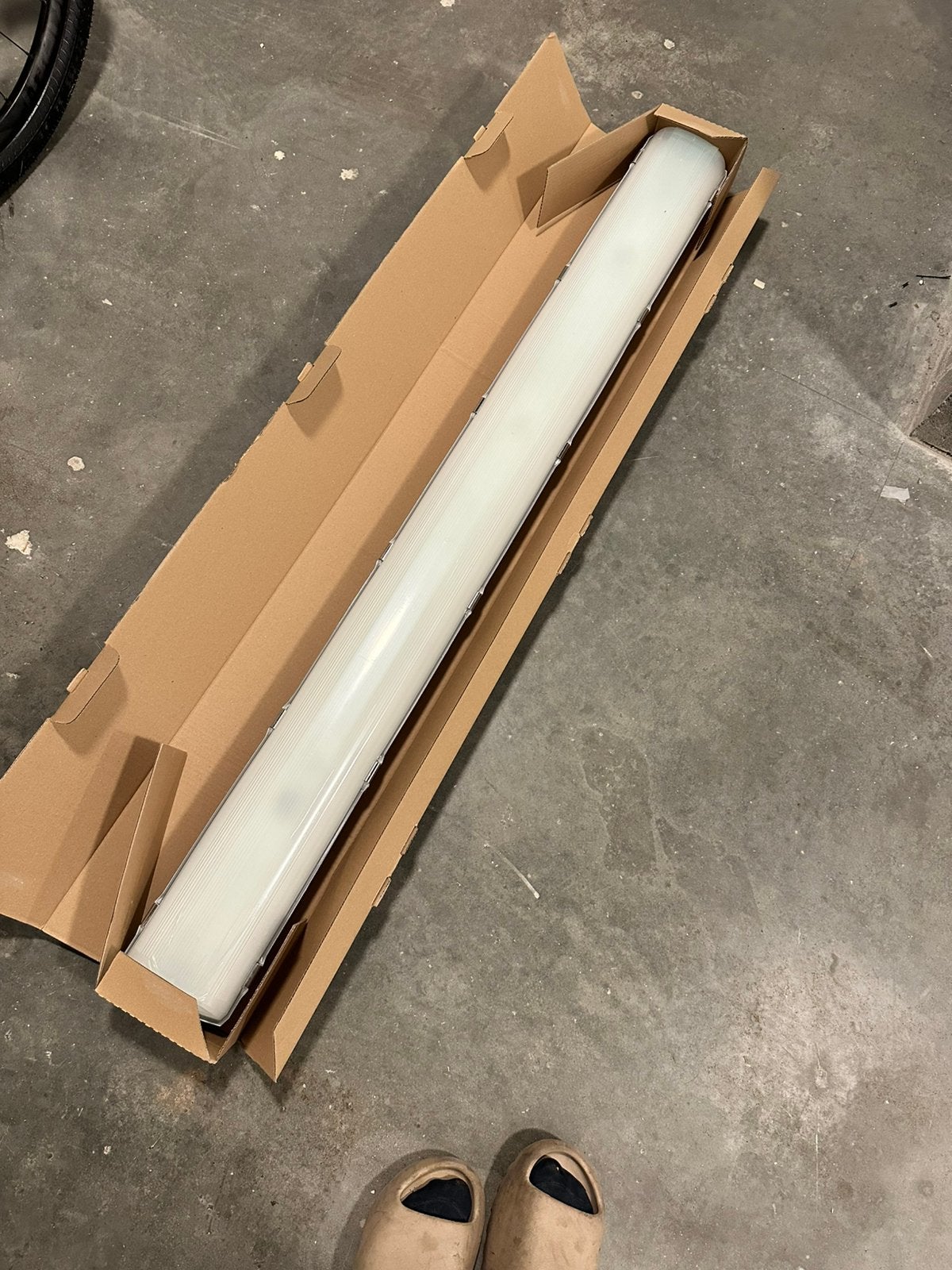 Industriële led armaturen, Ophalen of Verzenden, Nieuw, 50 tot 200 watt, Lamp met armatuur