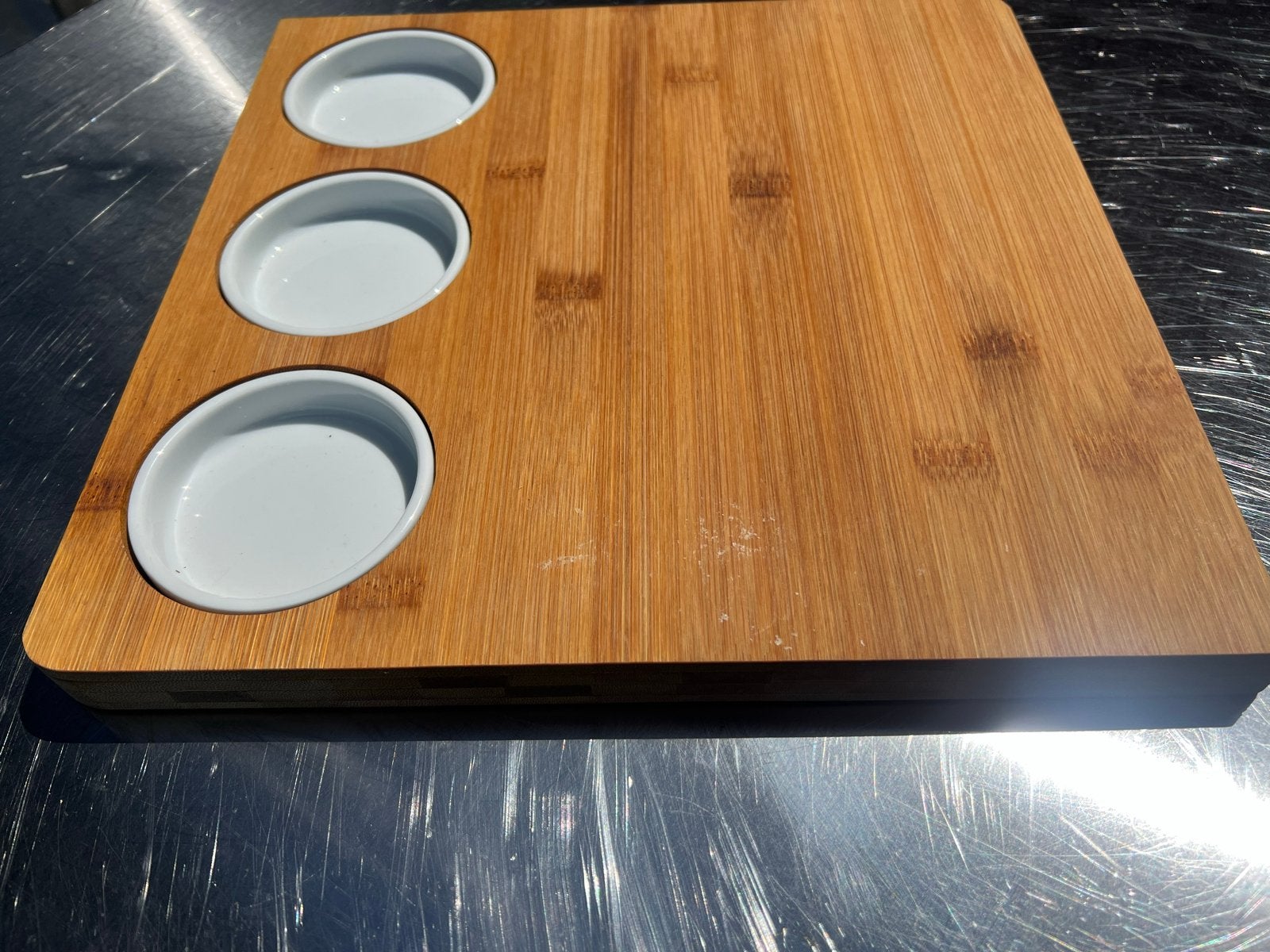 45 Houten Borrelplanken met 3 Porseleinen Bakjes, Vacatures, Vacatures | Horeca en Catering, 33 - 40 uur, Overige niveaus, Vanaf 10 jaar