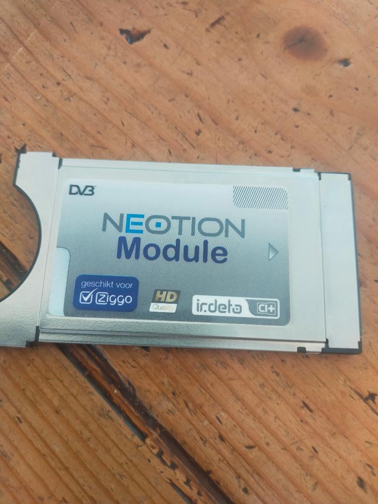 Neotion module HD   CI+    interactieve  ir deta, Ophalen of Verzenden, Zo goed als nieuw, Decoder