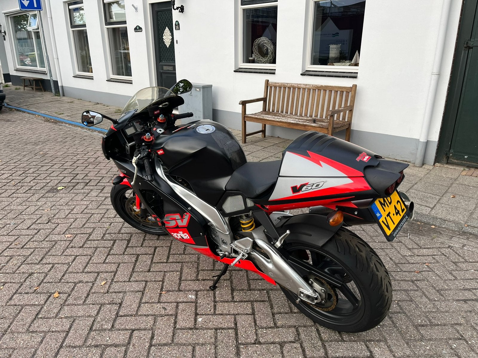 Aprilia rsv, 2 cilinders, Motorrijbewijs A, Gebruikt, Super Sport