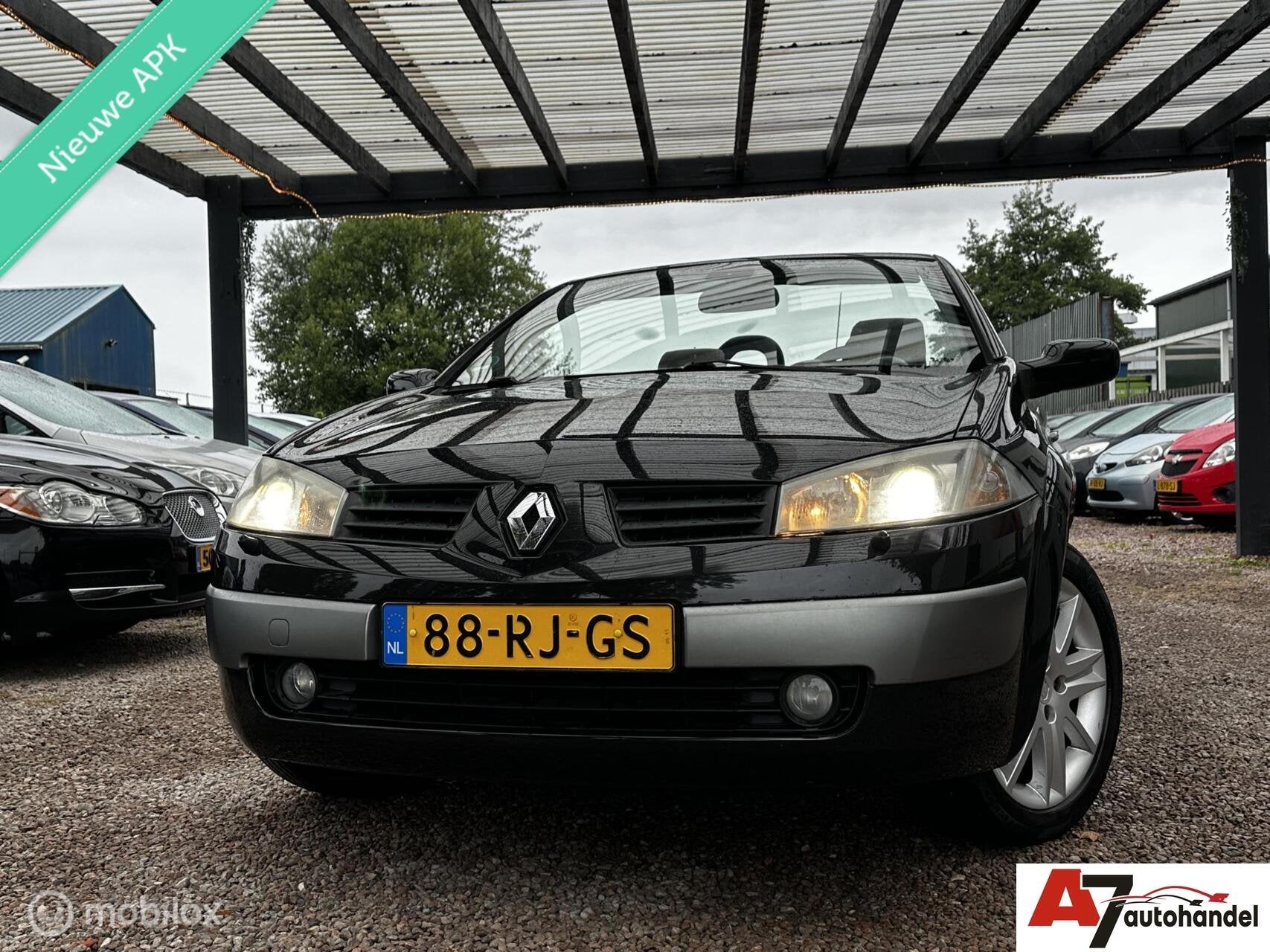 Renault Mégane Coupé-Cabriolet 2.0-16V Privilège Luxe, Auto's, Voorwielaandrijving, 1998 cc, 135 pk, Gebruikt
