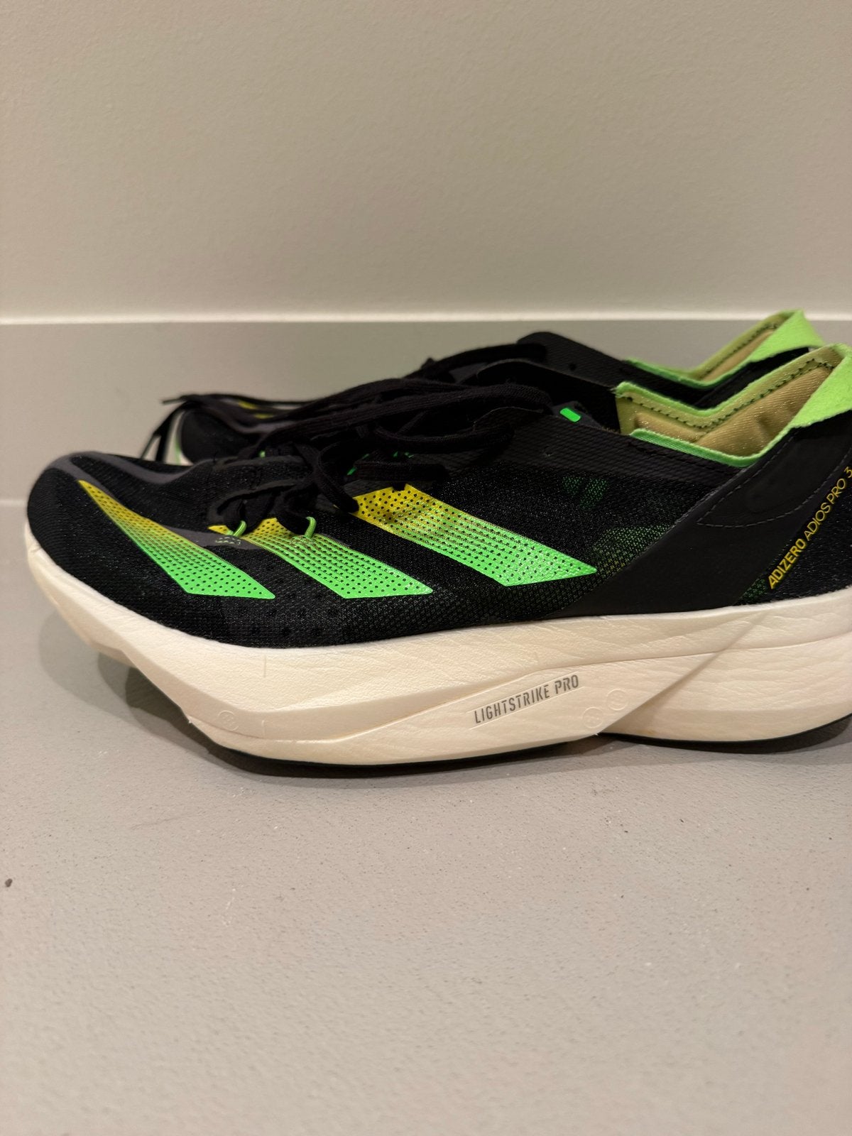 Adidas Adizero Adios Pro 3 - Maat 41 1/3 - Zo goed als nieuw, Sport en Fitness, Loopsport en Atletiek, Adidas, Hardloopschoenen