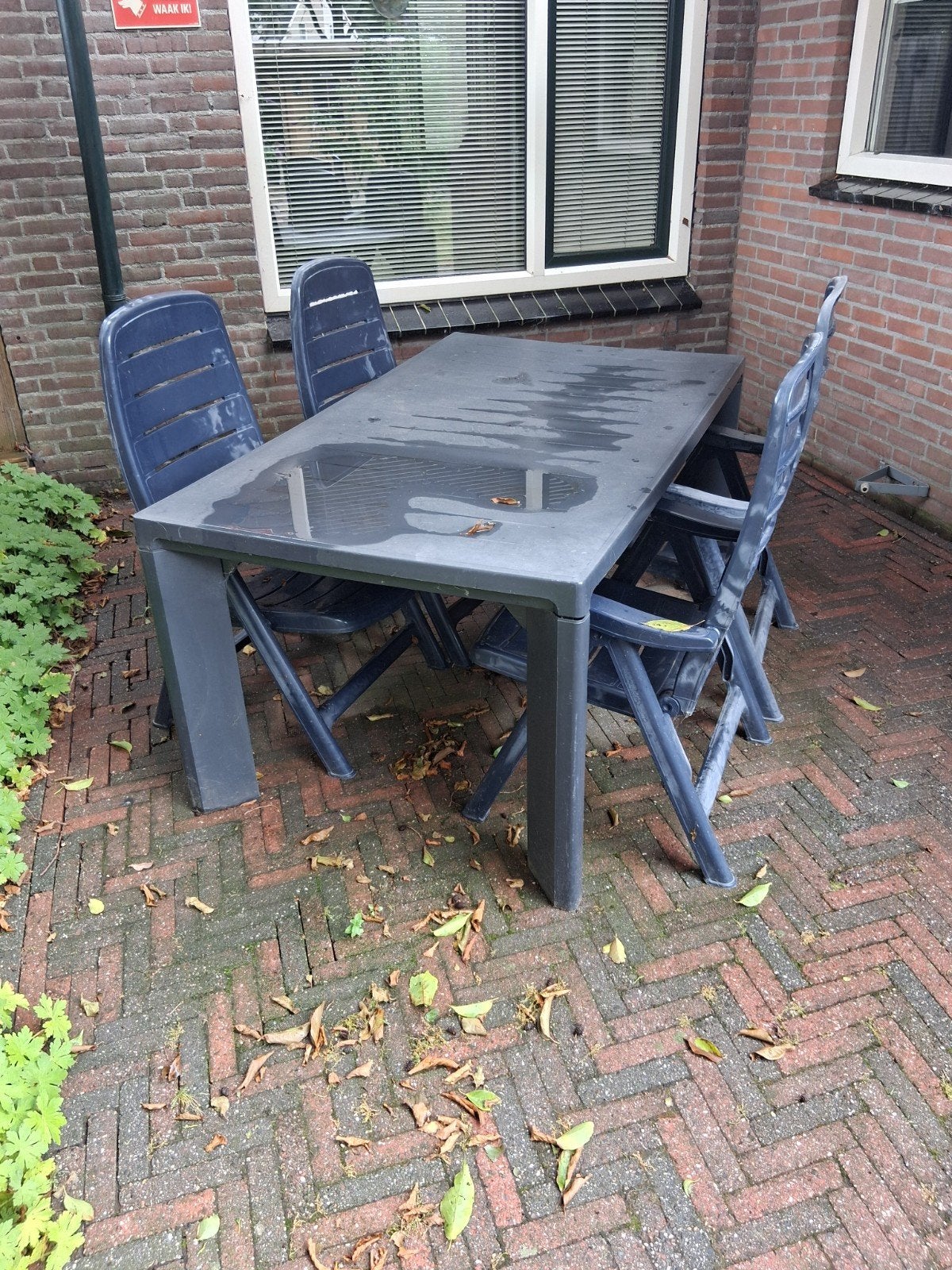 Tuinset gebruikt met 4 stoelen tafel 163x97 cm, Ophalen, 4 zitplaatsen, Kunststof, Gebruikt