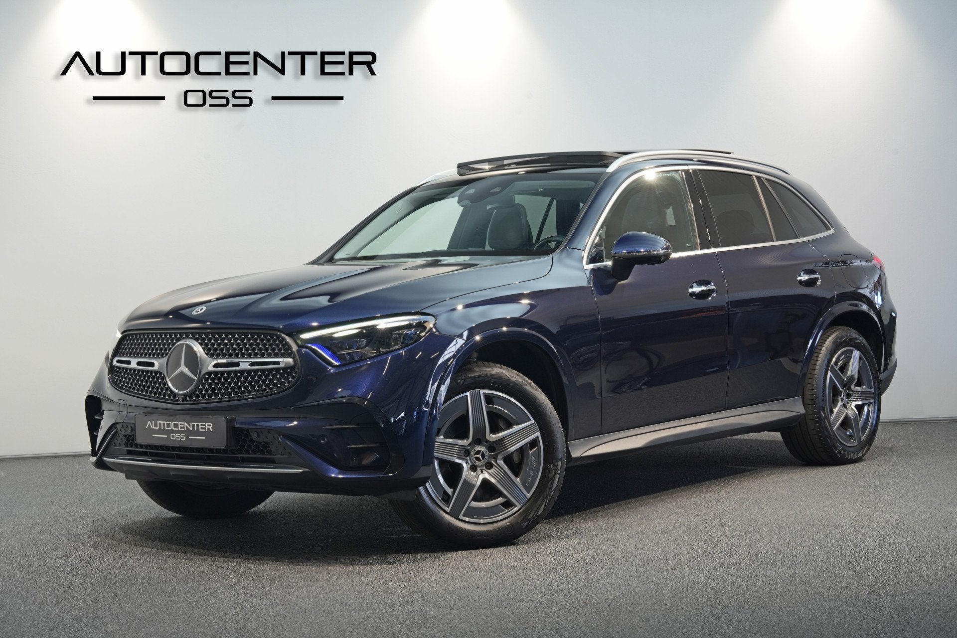 Mercedes-Benz GLC 300e 4MATIC AMG ✅ PANO ✅ 360 CAM ✅ B, Auto's, Automaat, Gebruikt, Blauw, Vierwielaandrijving