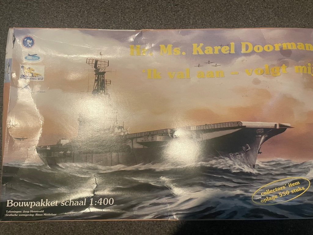 MW Models Hr.Ms. Karel Doorman (R81) MW400-01, Verzenden