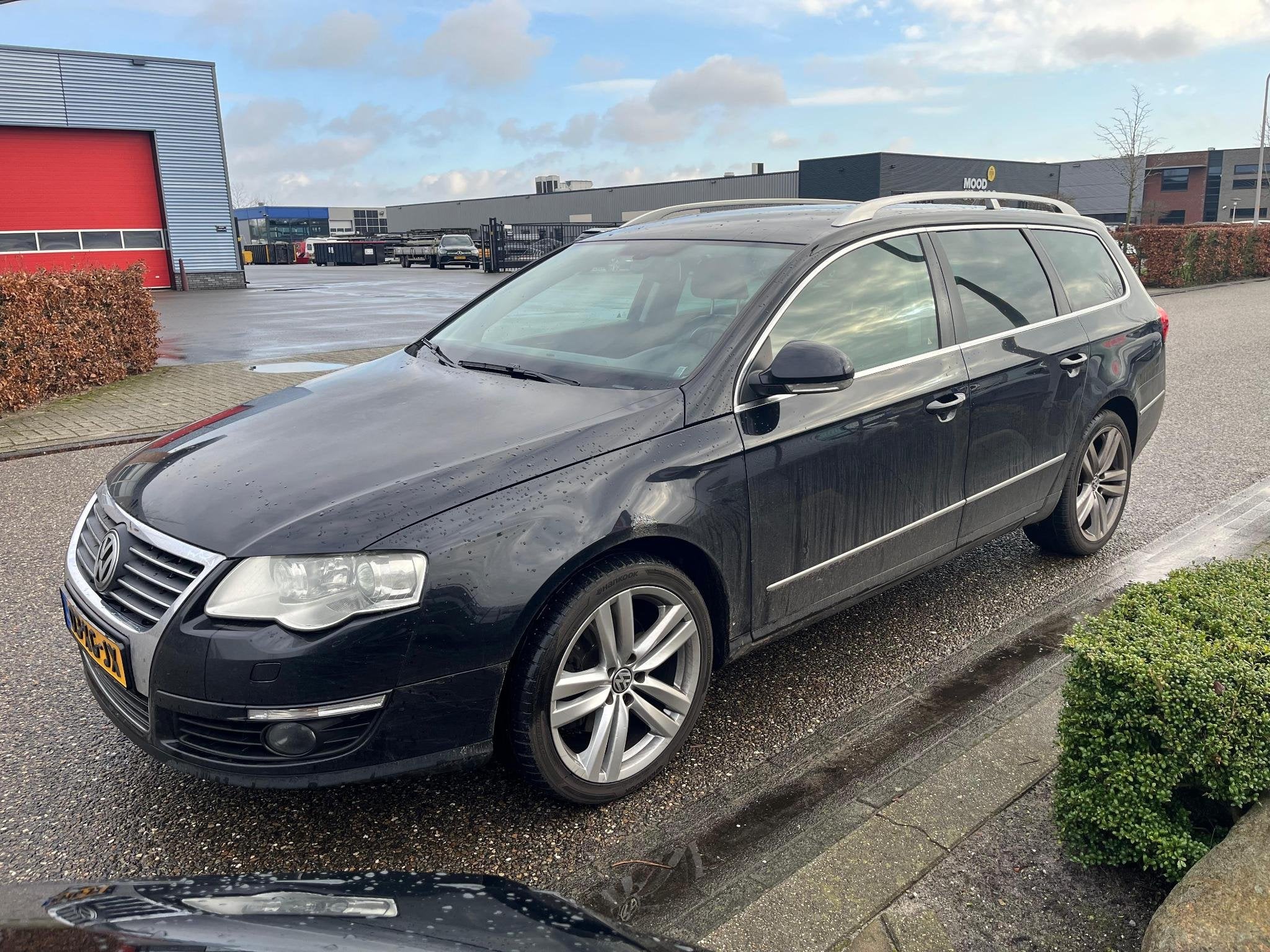 Volkswagen Passat Variant 2.0 TDI Highline | APK | Cruise Co, 15 km/l, Zwart, 4 cilinders, Zwart