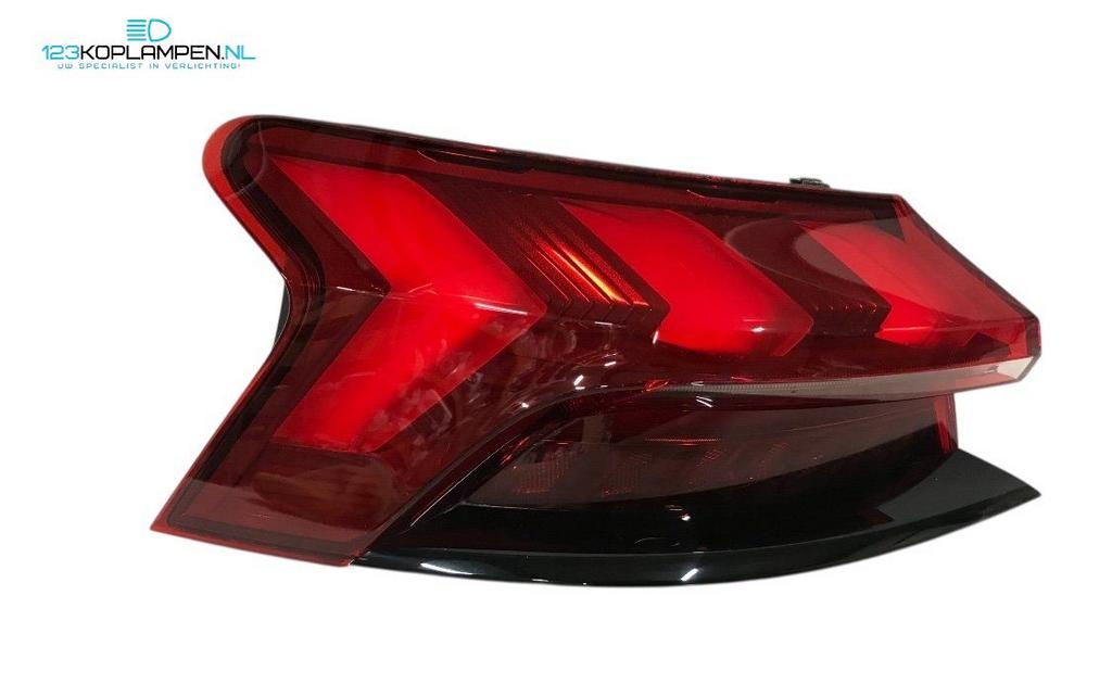 Audi E-Tron GT 4J3 achterlicht links LED