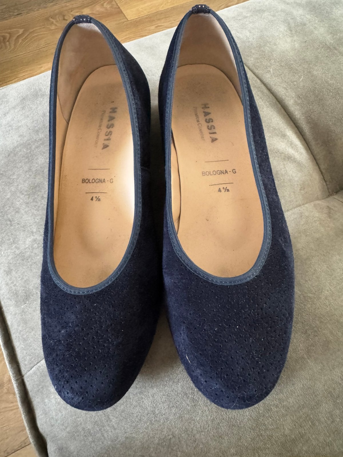 Hassia ballerina maat 4,5, Blauw, Zo goed als nieuw, Ballerina's, Ophalen of Verzenden