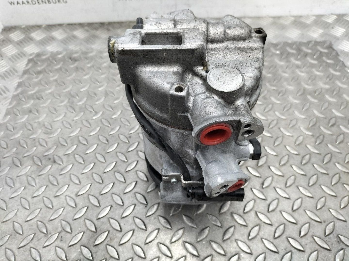 MERCEDES E CLASS AIRCO COMPRESSOR / AIRCOPOMP 2019, Ophalen of Verzenden, Gebruikt, ARN erkend