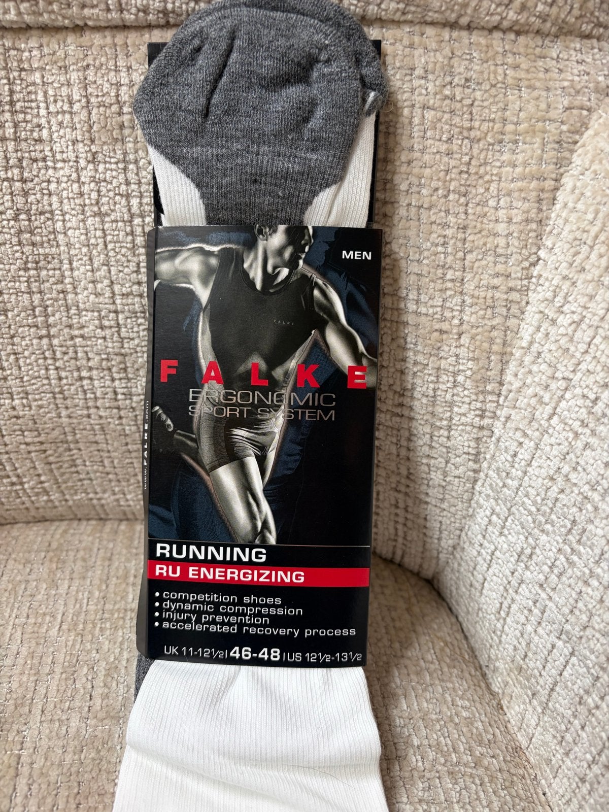 Falke RU Energizing hardloopsokken - Maat 46-48, Ophalen of Verzenden, Nieuw, Maat 43 t/m 46, Wit