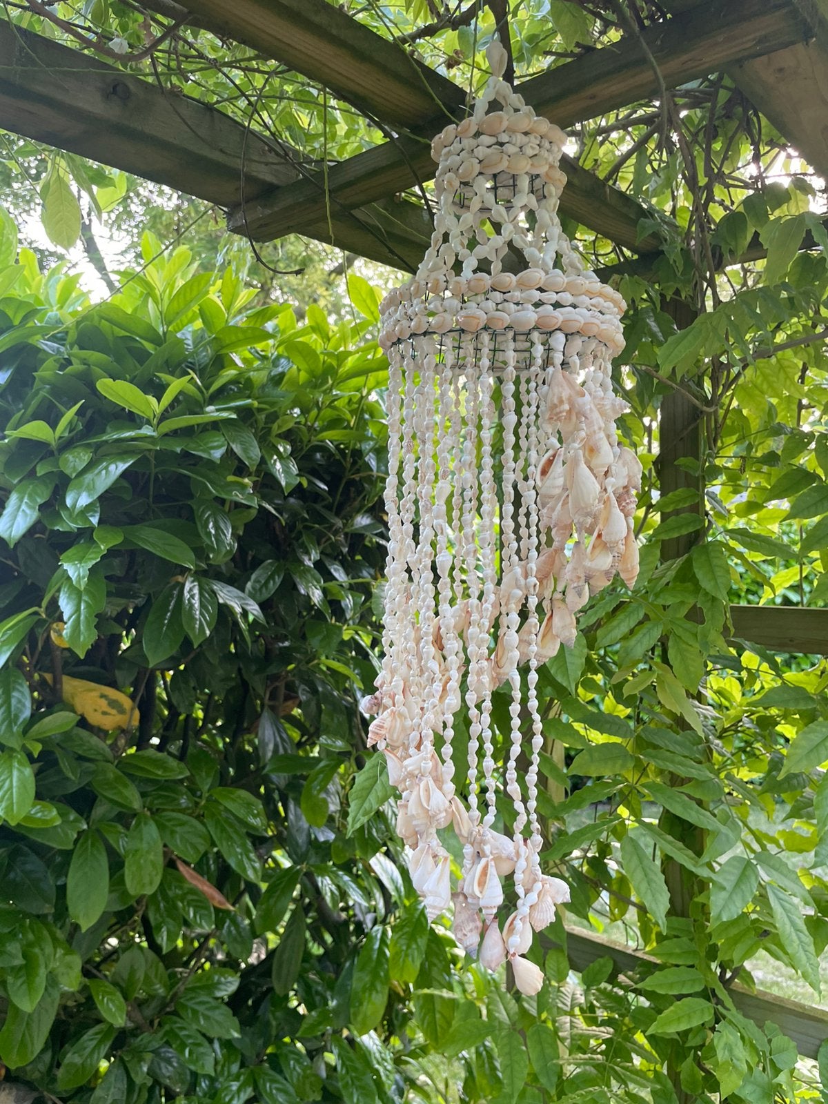 Nieuw schelpenhanger Bali maat M, Ophalen of Verzenden, Nieuw