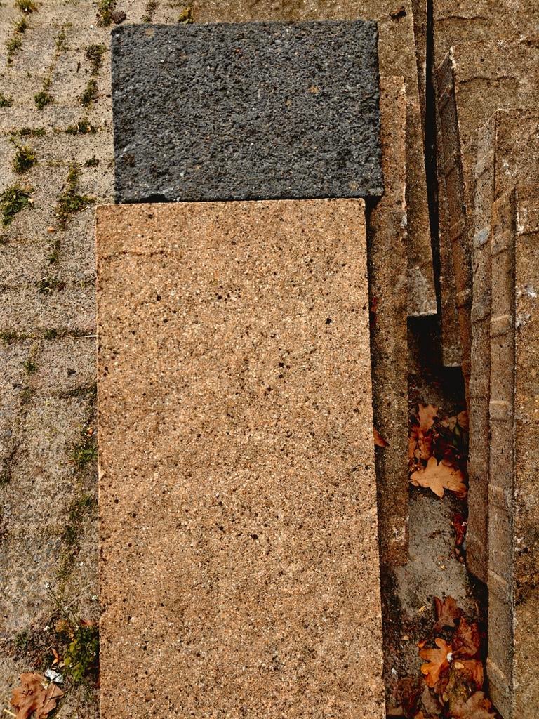 Betonnen tegels oranje&zwart, Tuin en Terras, Ophalen, Beton, Overige typen