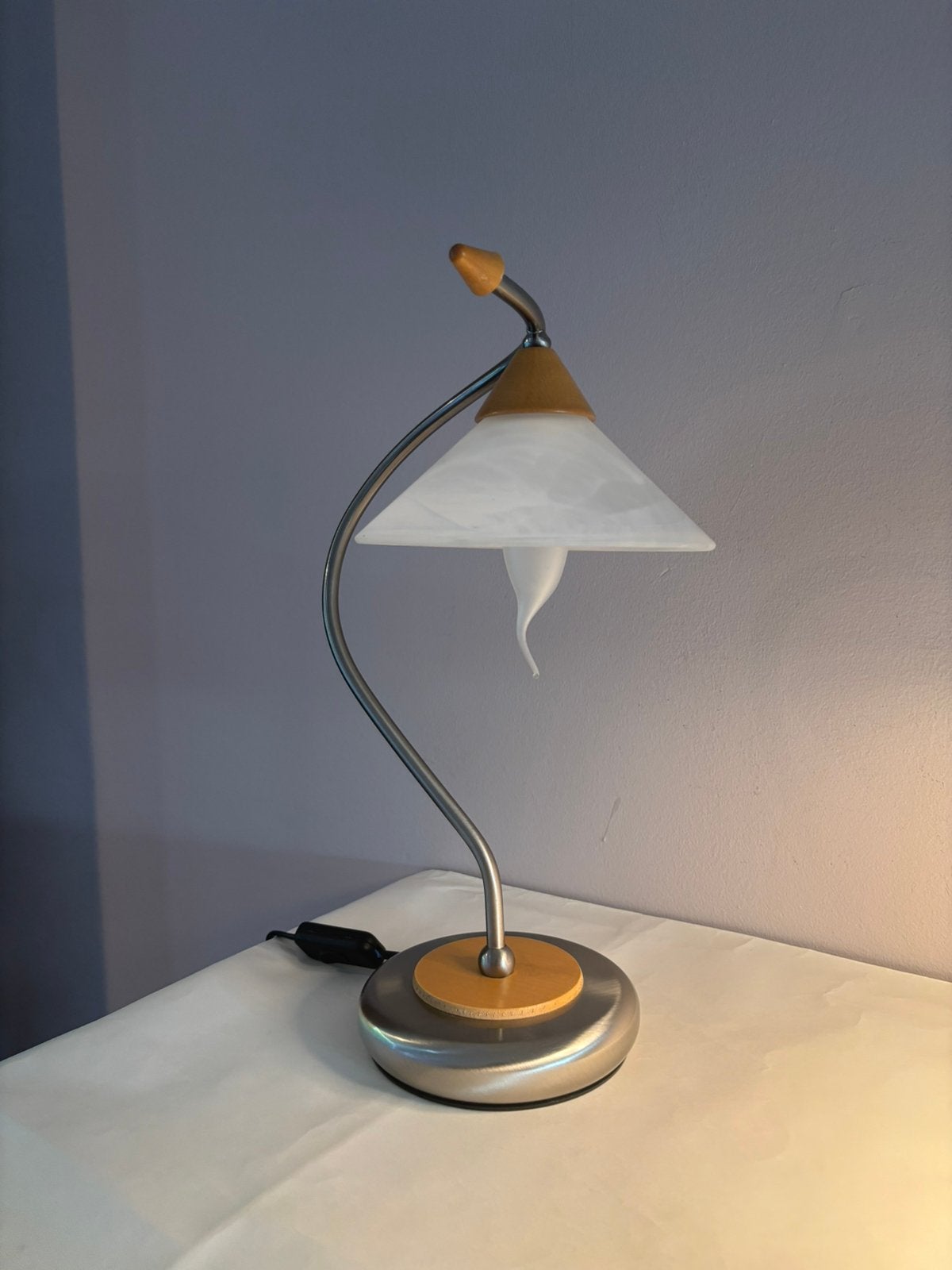 Vintage 80s postmoderne Massive Aggostinelli, Beige, Bureaulamp, Verzenden, 39 cm