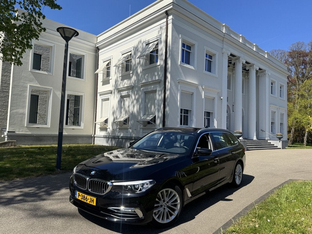 BMW 5 Serie 530 i TOURING, GERESERVEERD, PANORAMADAK, 1:19!, Auto's, BMW, Bedrijf, Te koop, 5-Serie, ABS, Adaptieve lichten, Airbags