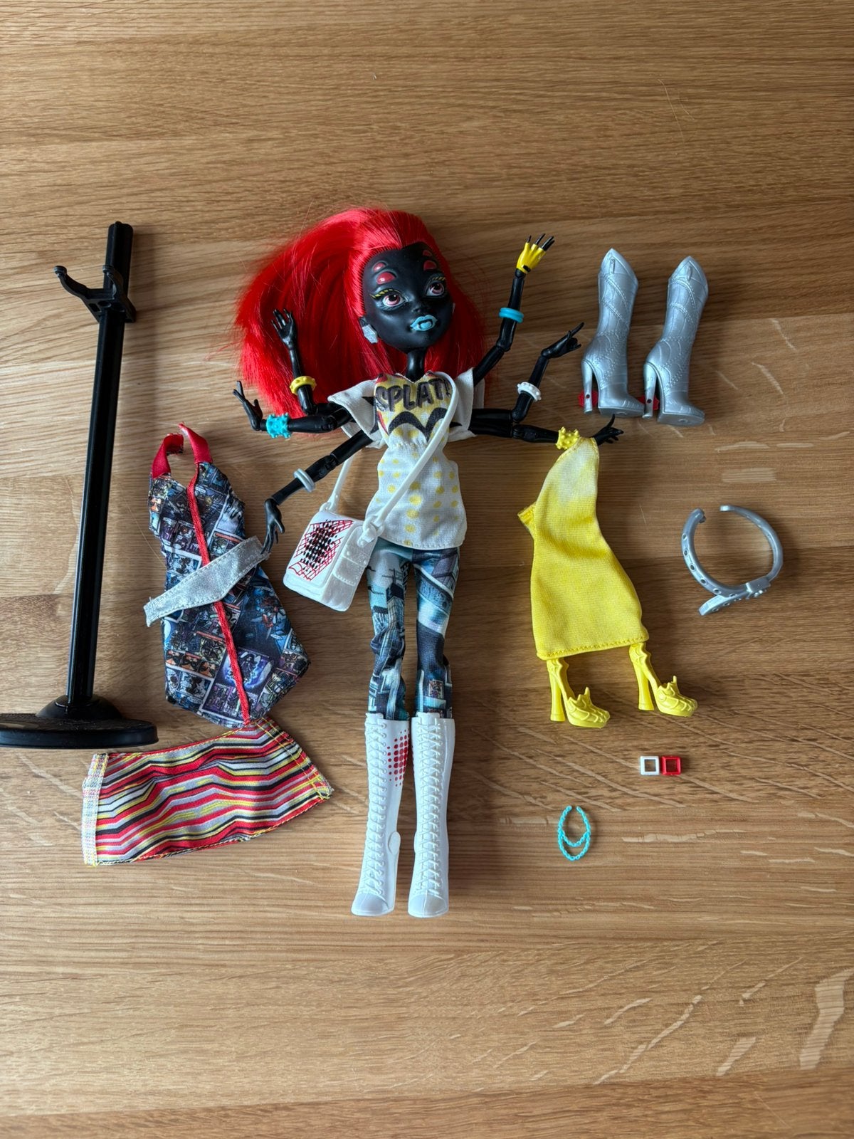 Wydowna spider i love fashion compleet monster high, Verzamelen, Ophalen of Verzenden, Zo goed als nieuw, Pop