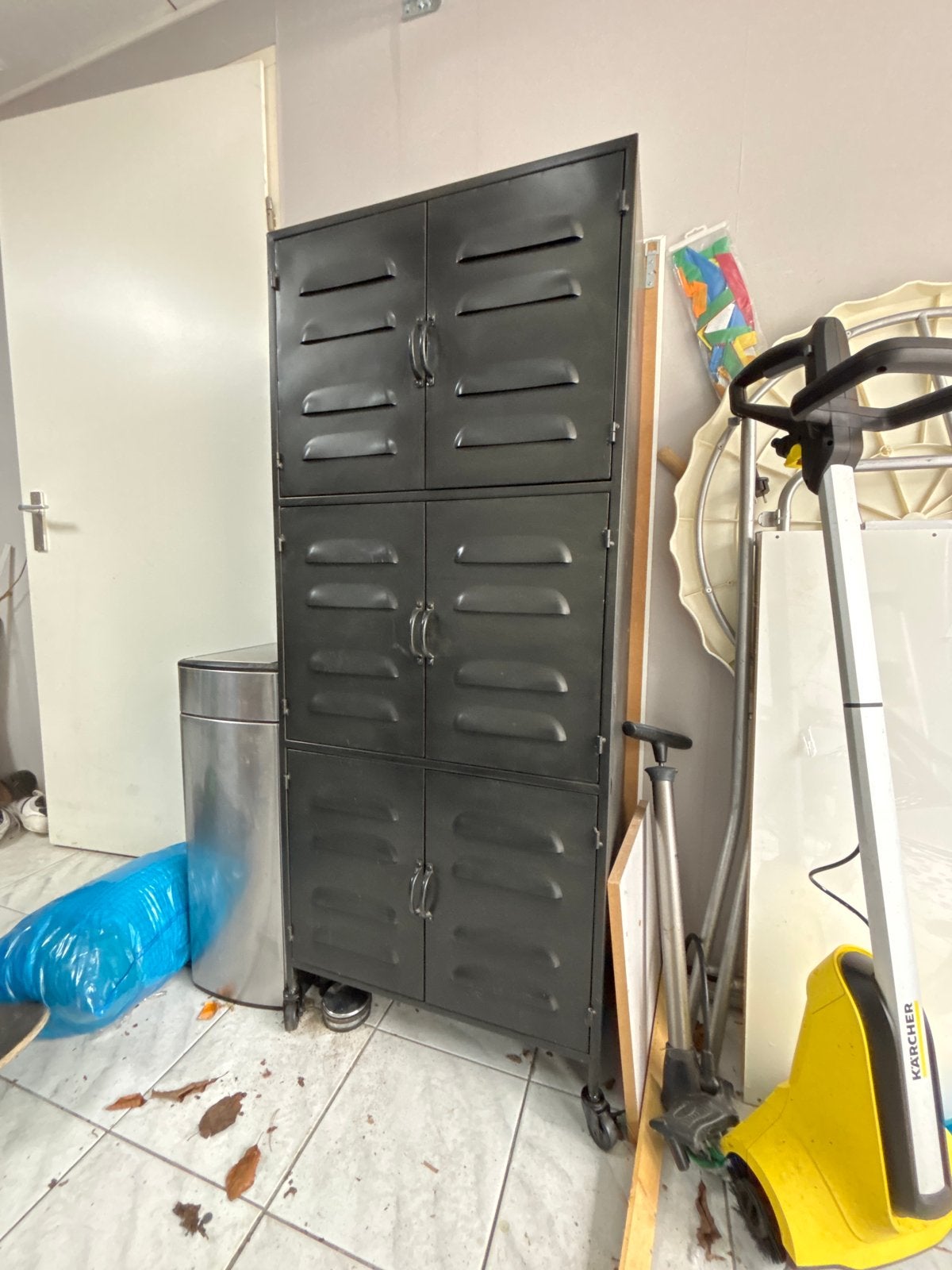 Zwarte metalen lockerkast - Industriële stijl, Ophalen, Gebruikt
