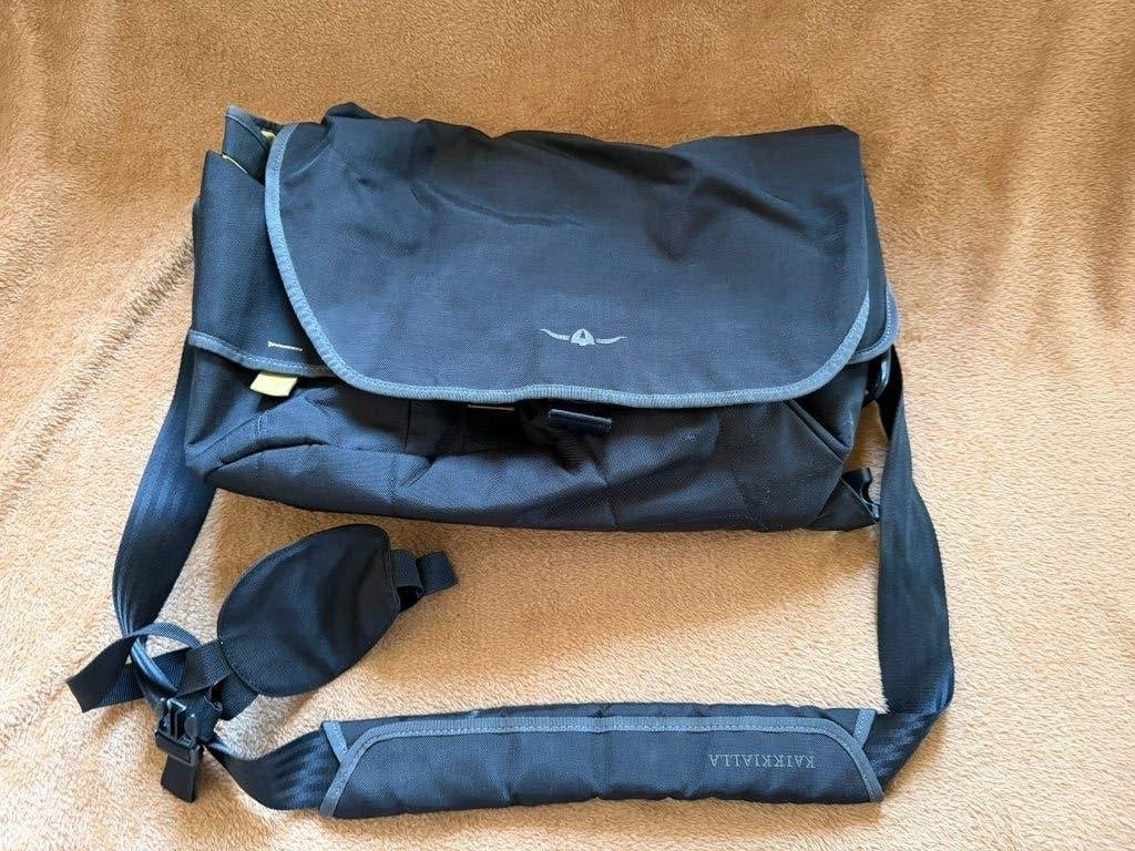 Kaikkialla Kluuvi Fietstas/ Laptop tas, Ophalen of Verzenden, Nieuw, Zwart, Overige merken