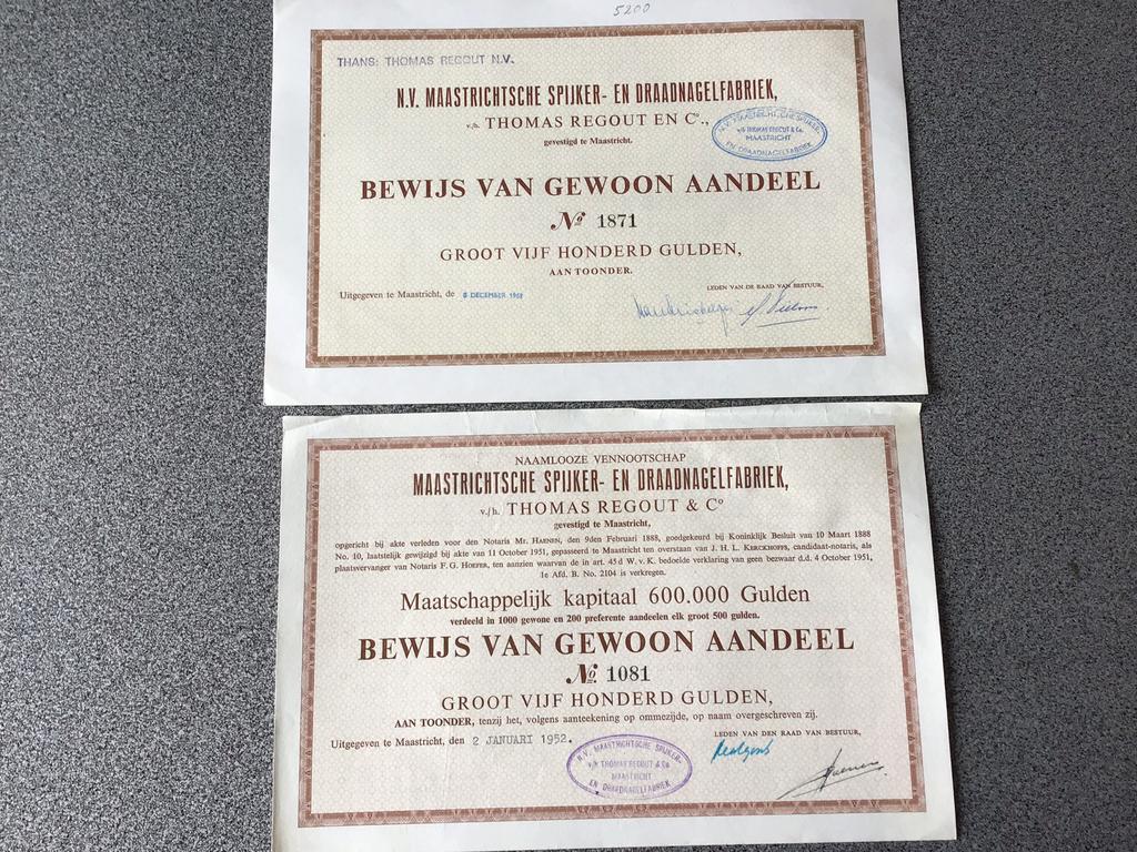 808. 2 x Thomas Regout Maastricht, Postzegels en Munten, Ophalen of Verzenden, 1950 tot 1970