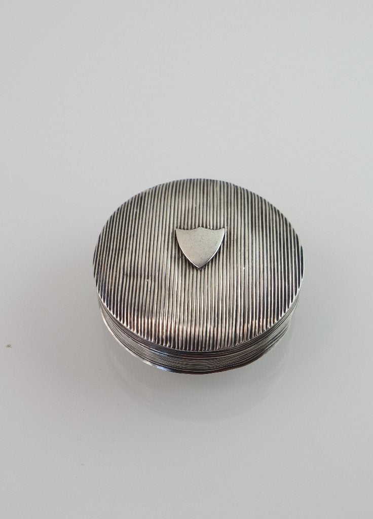 Antiek zilveren pepermuntdoosje, 1822, Antiek en Kunst, Ophalen of Verzenden, Zilver
