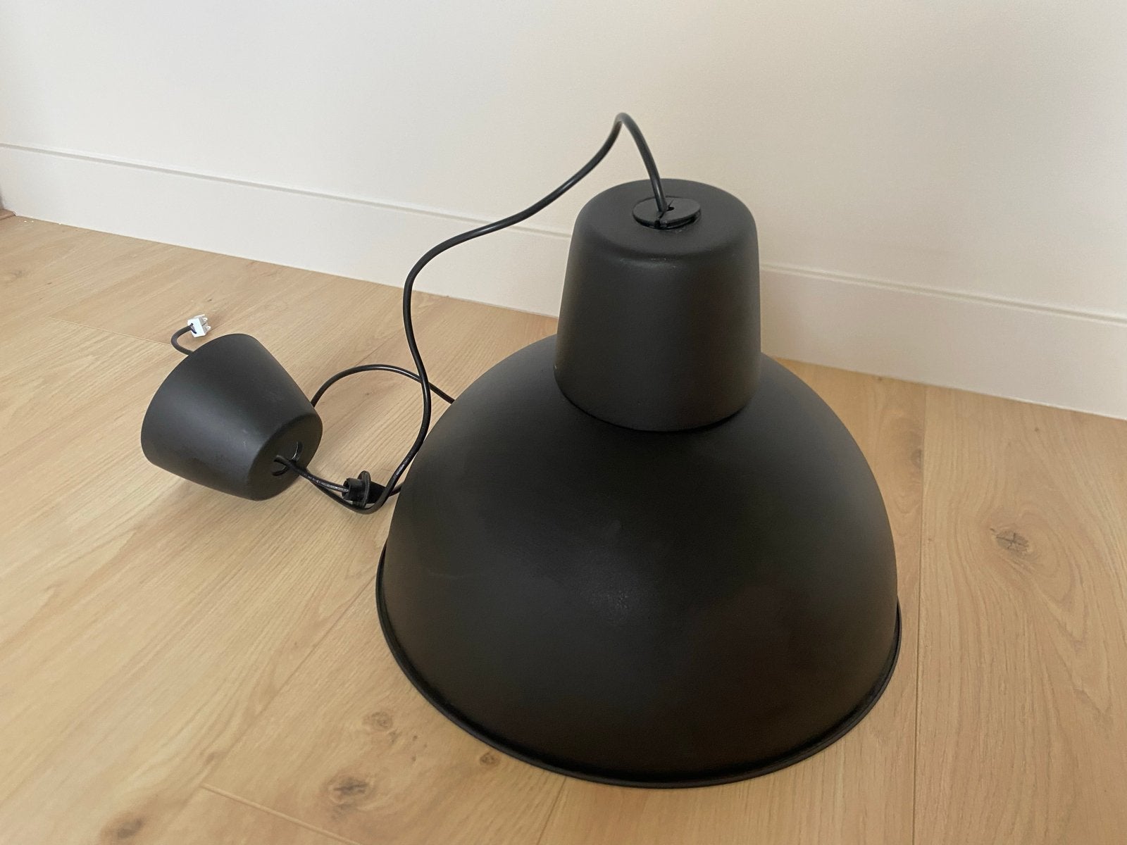 IKEA Skurup hanglamp zwart, Ophalen, Zo goed als nieuw, Metaal, E27 (groot)