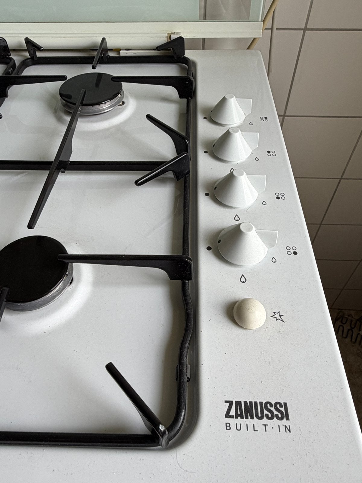 Zanussi Inbouw Gasfornuis met 4 Kookzones, Witgoed en Apparatuur, Fornuizen, Ophalen, Gebruikt, Minder dan 85 cm, 60 cm of meer