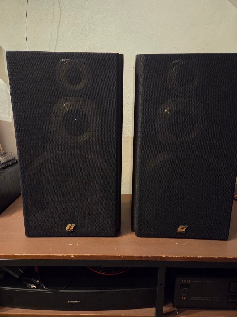Sansui S-U770 3 weg speakers voor de Sansui liefhebber, Zo goed als nieuw, 60 tot 120 watt, Front, Rear of Stereo speakers, Ophalen