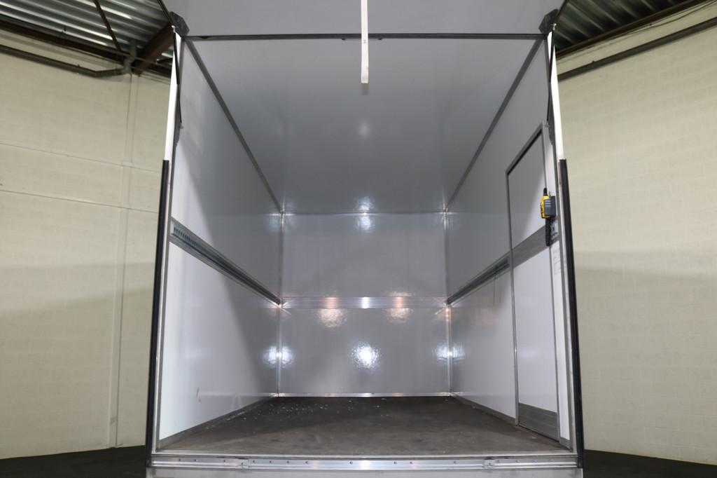 Mercedes-Benz Sprinter 317 CDI Automaat Bakwagen met Laadkle, Automaat, Gebruikt, Euro 6, 4 cilinders